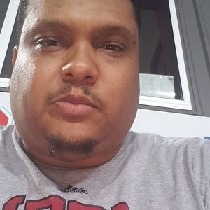 Meet your Posher, Corey